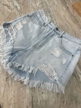 Forever 21 Light Wash Distressed Denim Shorts